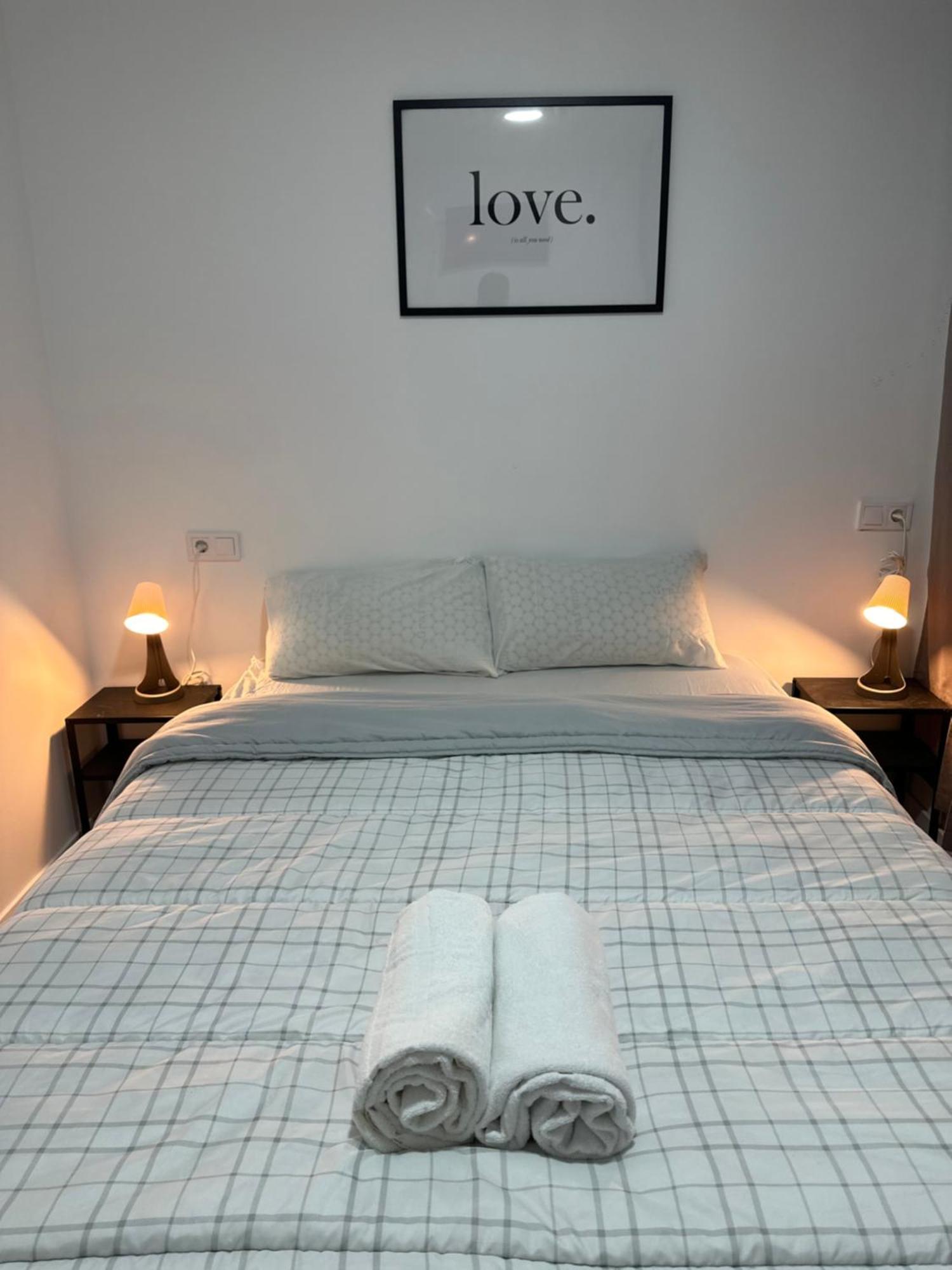 Rooms Mediavilla Madrid Eksteriør billede